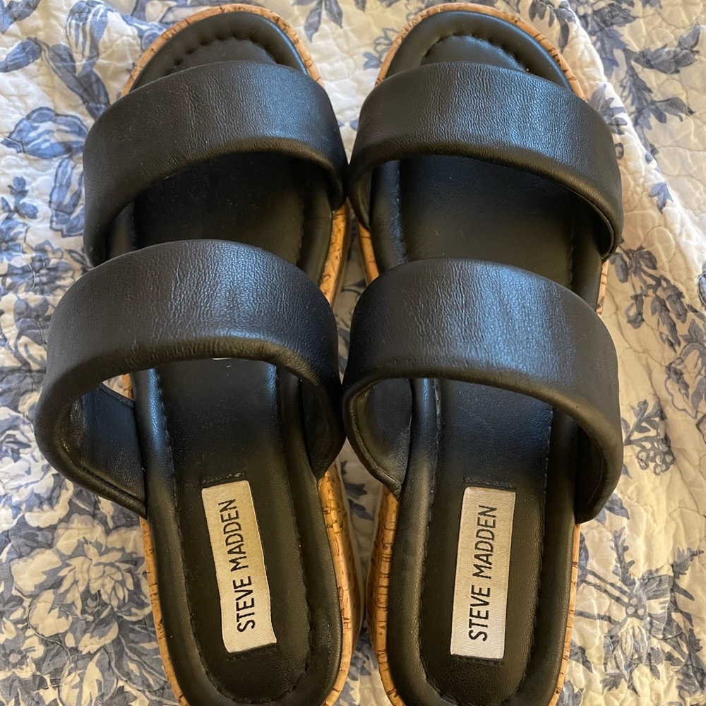 Steve Madden black leather cork sandals